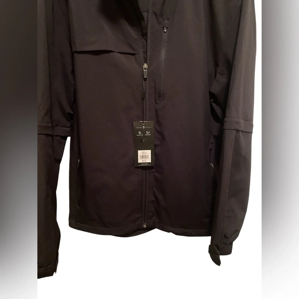 Walter Hagen Men's Raingear jacket.‎ Color Black. Size Small. New with tags
